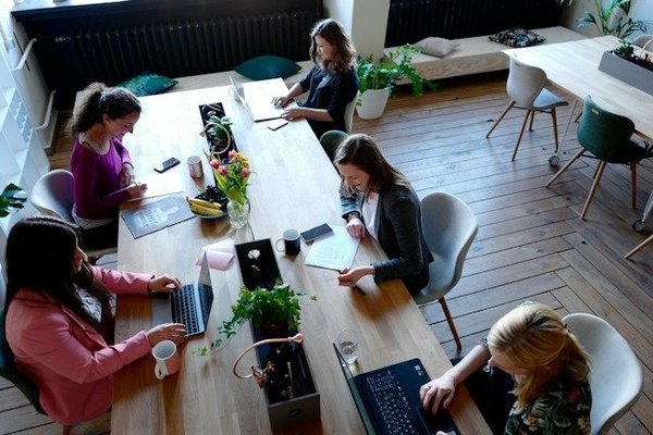 Comment concevoir des ateliers de formation en résolution de problèmes pour les équipes techniques ?